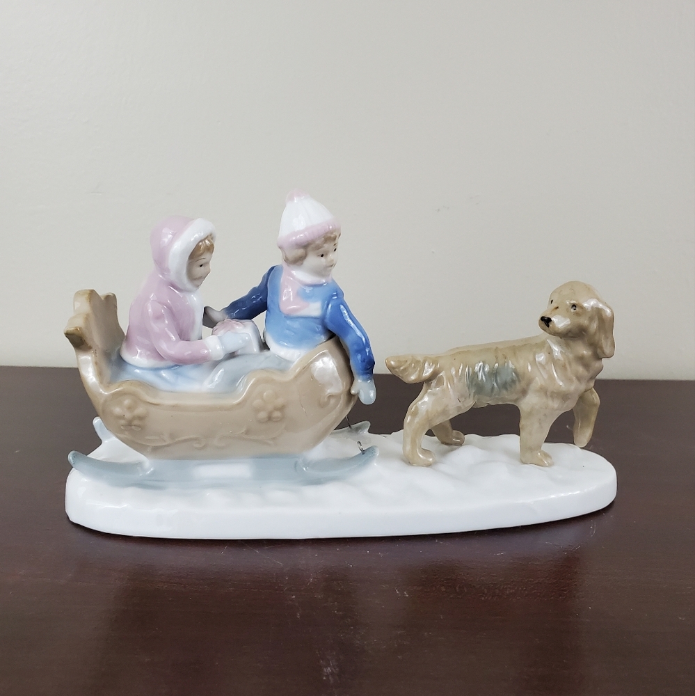 Sleigh Ride Children Dog Paul Sebastian 8 1/4" Porcelain Meico 90s Vtg Pre-Owned